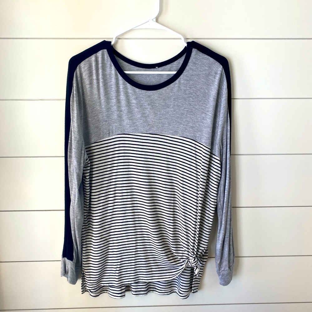 BKE top. Size medium.